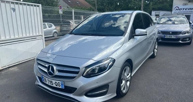 Utilisé 2016 Mercedes B200 Monospace | 8 990 € - Image 1/4
