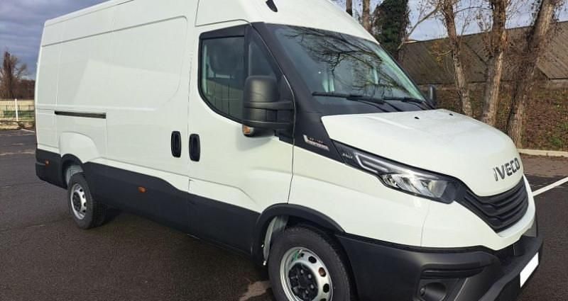 Nouvelle 2025 Iveco Daily Berline | 49 200 € - Image 1/4