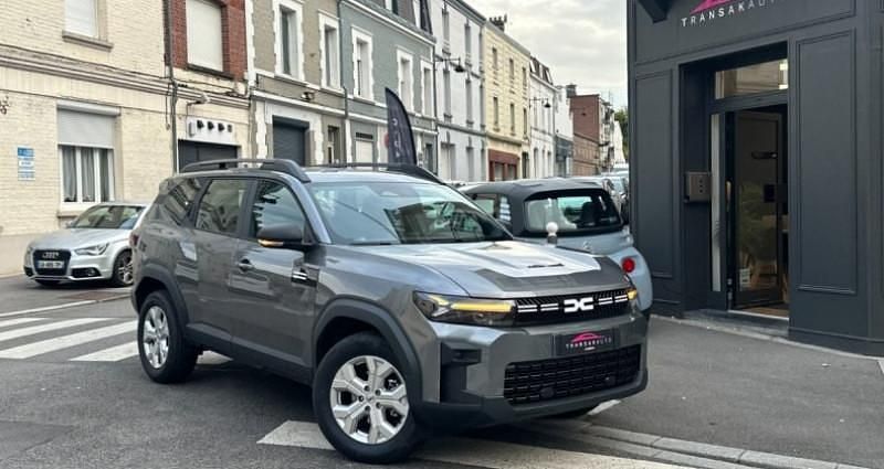 Gris Nouvelle 2025 Dacia Bigster Essentiel SUV | 24 990 € (Super prix) - Image 1/4