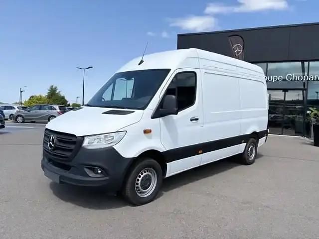 Arctic white Utilisé 2024 Mercedes Sprinter Van | 39 900 € - Image 1/4