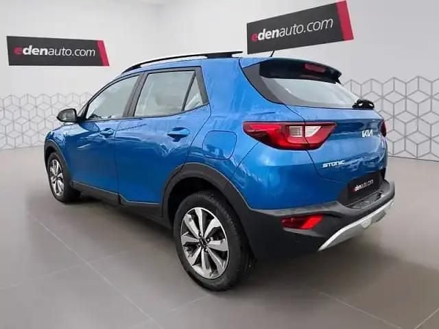 Occasion Kia Stonic 100 ch (73 kW) 2023 Sporty blue SUV
