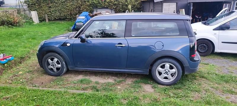 Bleu Occasion 2010 Mini One Clubman Break | 6 400 € - Image 1/4
