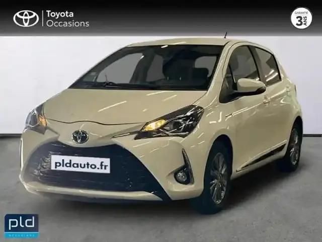 Occasion Toyota Yaris Hybrid 100 ch (73 kW) 2019 Blanc pur Berline