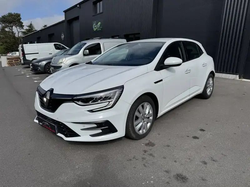 Blanc Utilisé 2022 Renault Mégane IV Business Berline | 13 990 € (Bon prix) - Image 1/4