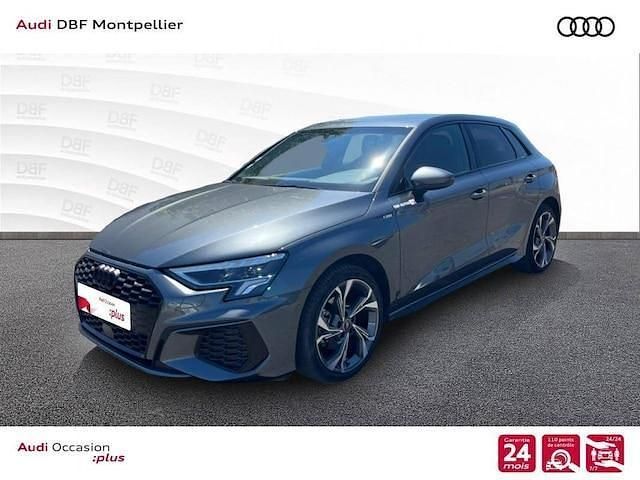 Gris daytona nacré Utilisé 2024 Audi A3 S-Line | 36 480 € (Prix cher) - Image 1/4