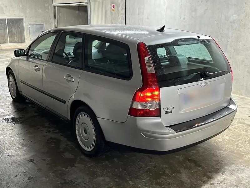 Occasion Volvo V50 Kinetic 140 ch (102 kW) 2004 Break