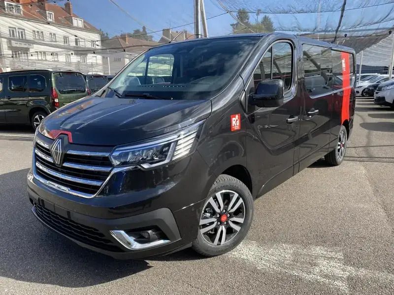 Noir Nouvelle 2025 Renault Trafic Van | 37 290 € (Bon prix) - Image 1/4