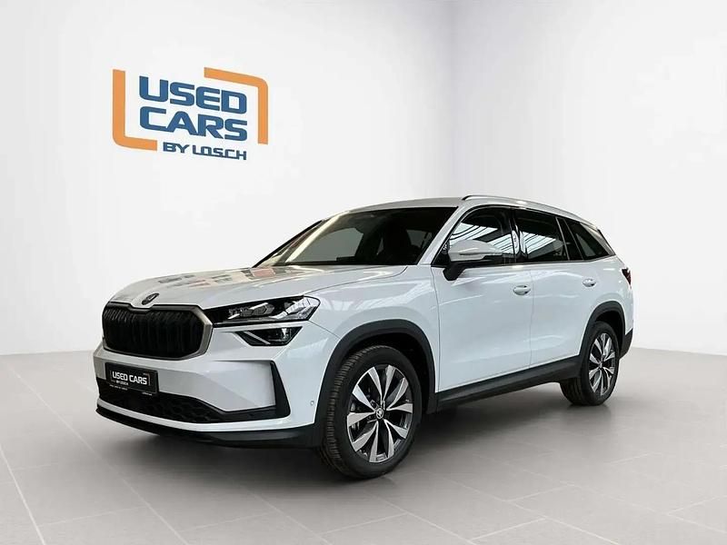 Blanc Utilisé 2024 Skoda Kodiaq Selection SUV | 46 143 € (Prix cher) - Image 1/4
