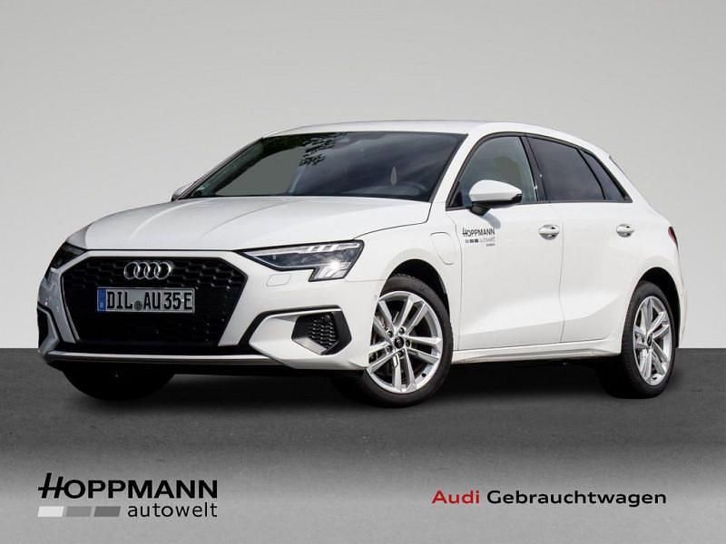 Utilisé 2024 Audi A3 Sportback e-tron Sport Berline | 34 970 € (Prix juste) - Image 1/4