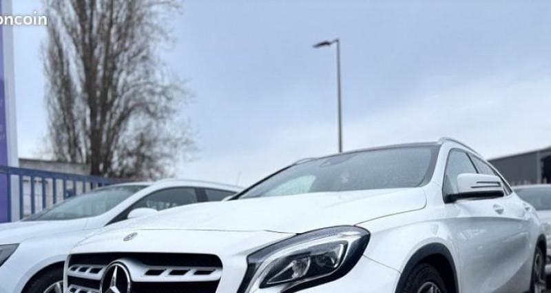 Blanc Occasion 2018 Mercedes GLA180 SUV | 18 990 € (Bon prix) - Image 1/1