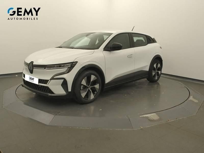Occasion Renault Megane E-Tech Equilibre 130 kW (177 ch) 2022 Blanc Berline