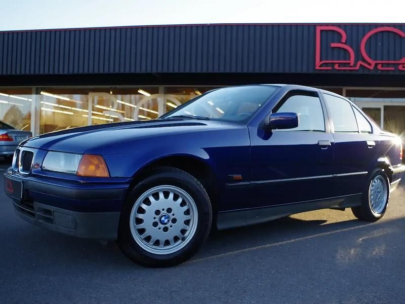 Occasion BMW 318 140 ch (102 kW) 1996 Berline