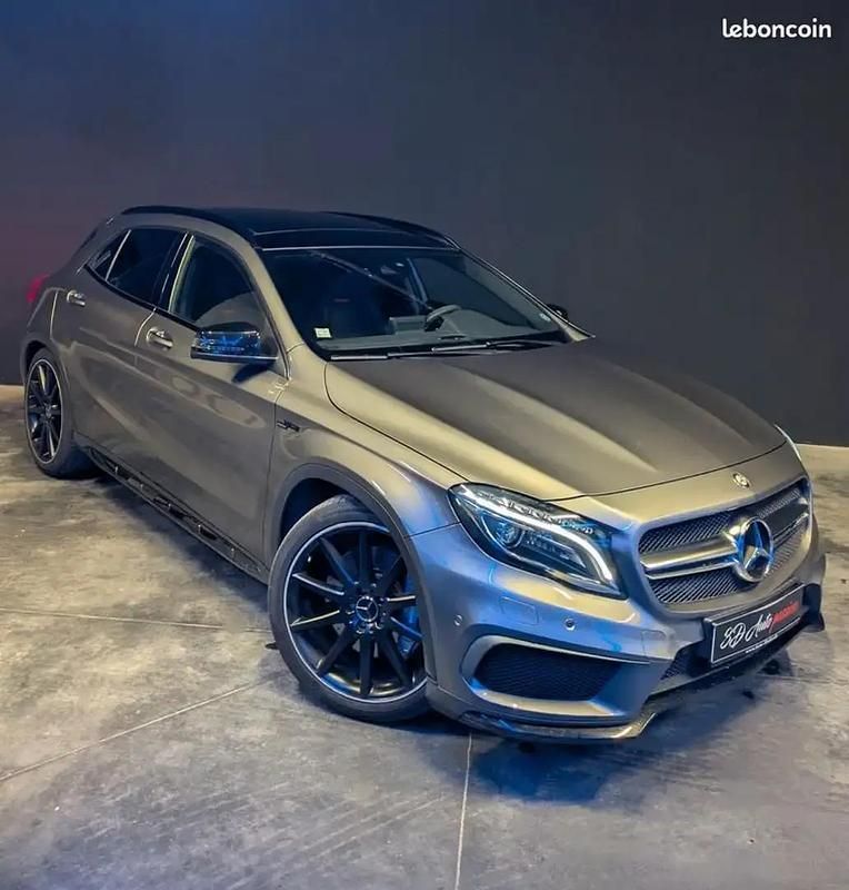 Gris Utilisé 2017 Mercedes GLA45 AMG AMG SUV | 32 490 € (Prix juste) - Image 1/4
