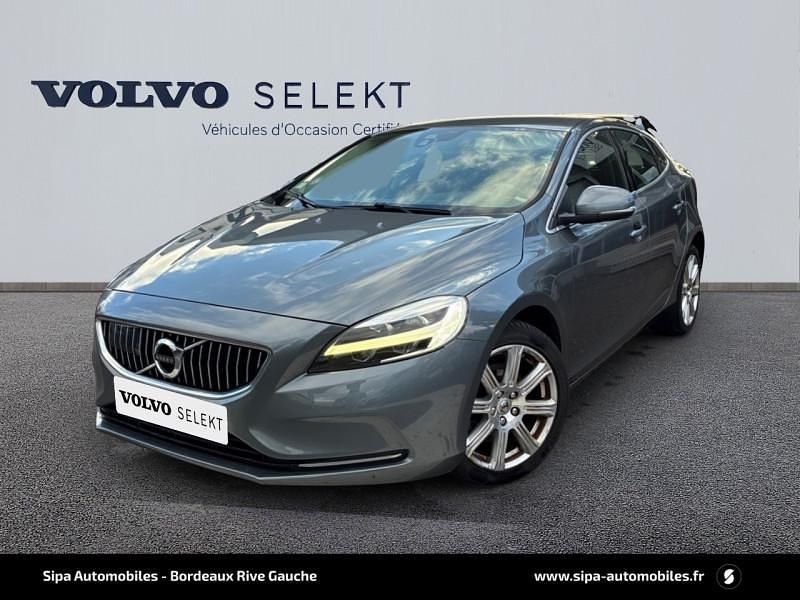 Utilisé 2018 Volvo V40 Inscription Break | 15 900 € (Prix assez cher) - Image 1/4