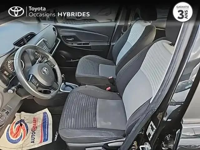 Occasion Toyota Yaris Hybrid 2018 Noir intense Berline