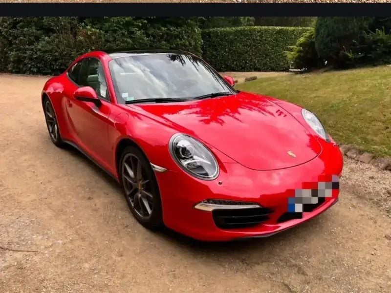 Rouge Utilisé 2013 Porsche 911 Carrera Coupé | 86 000 € (Prix assez cher) - Image 1/4