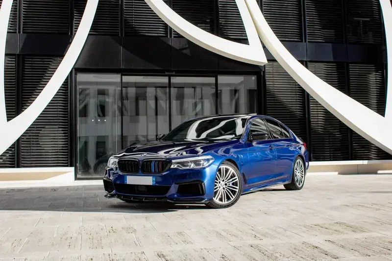 Bleu Utilisé 2017 BMW M550 Sport Line Berline | 48 990 € - Image 1/4
