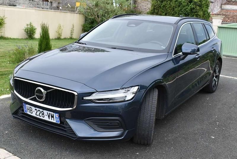 Occasion Volvo V60 197 ch (144 kW) 2024 Bleu Break