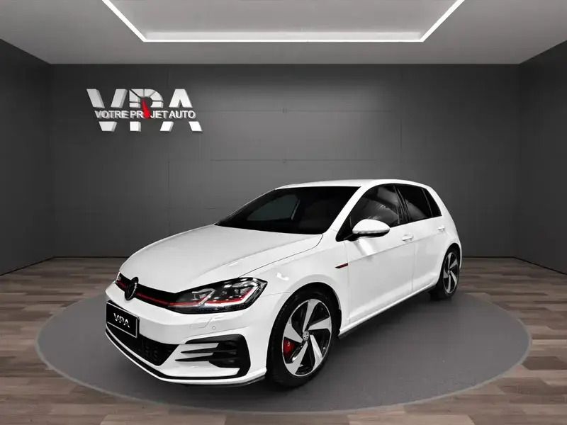 Blanc Utilisé 2018 VW Golf VII Berline | 21 289 € (Prix juste) - Image 1/4