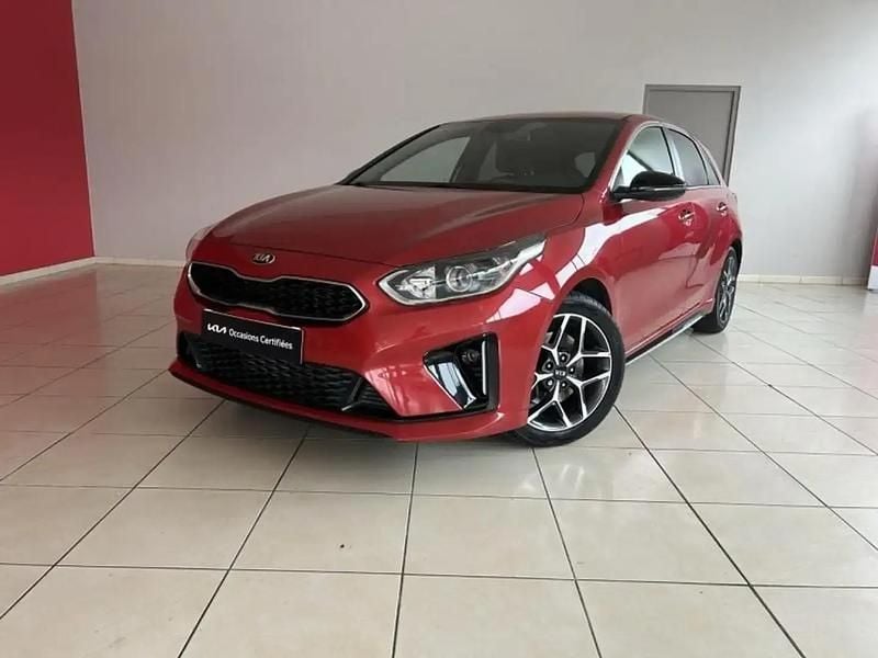 Rouge Utilisé 2021 Kia Ceed GT GT-Line Berline | 20 990 € (Prix juste) - Image 1/4
