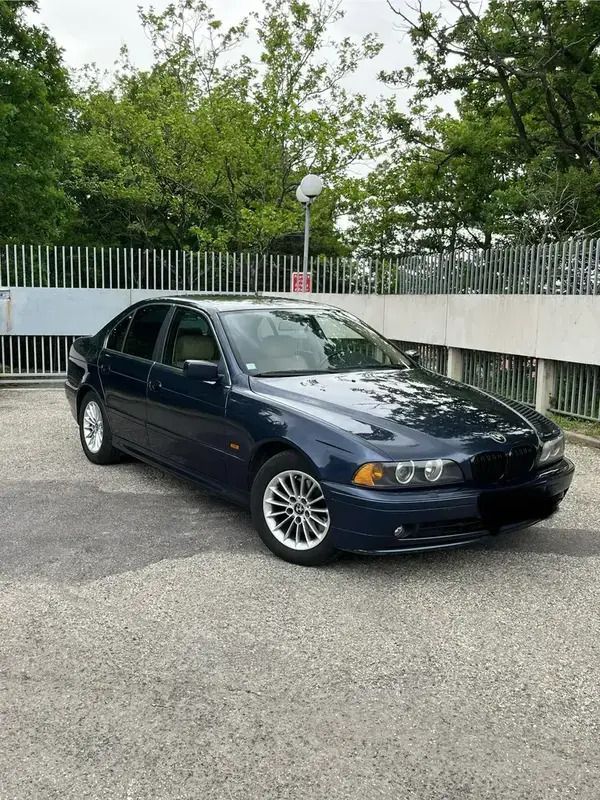 Bleu Utilisé 2002 BMW 530 Berline | 11 490 € - Image 1/4