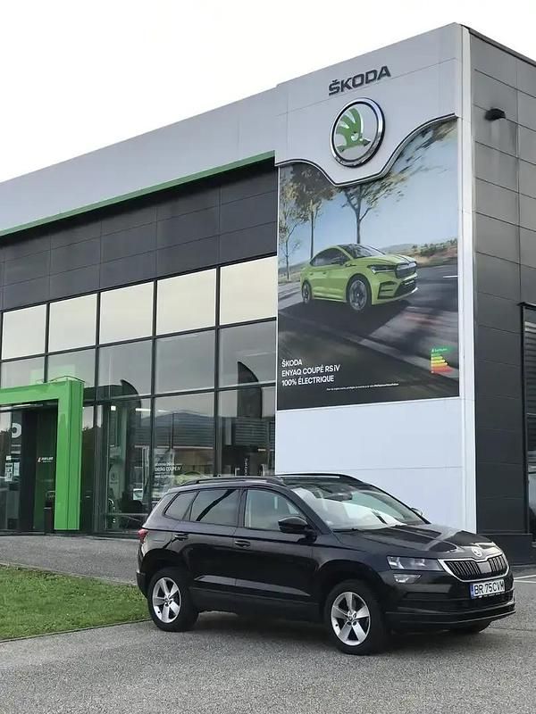 Noir Utilisé 2018 Skoda Karoq Ambition SUV | 18 200 € - Image 1/4