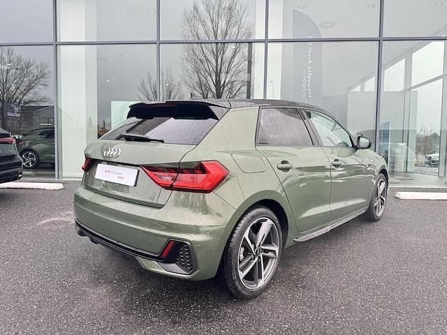 Occasion Audi A1 Sportback S-line plus 116 ch (85 kW) 2025 Vert district métallisé noir mythe métallisé Citadine