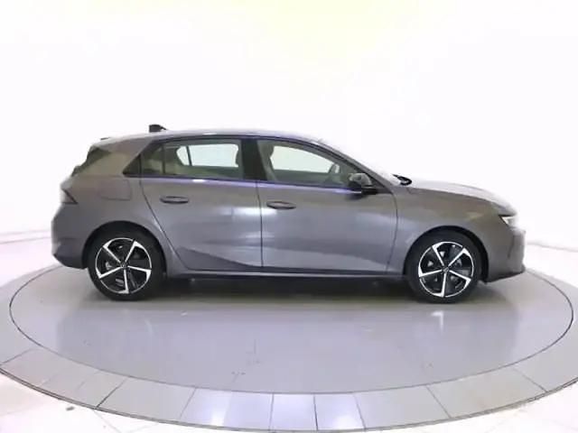 Occasion Opel Astra 110 ch (80 kW) 2024 Gris Berline