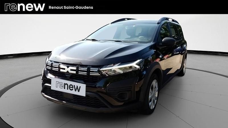Noir Utilisé 2023 Dacia Jogger Essentiel Break | 15 790 € (Bon prix) - Image 1/4