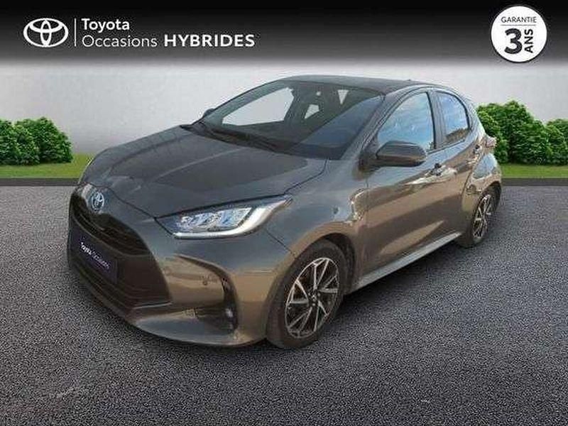 Utilisé 2022 Toyota Yaris Hybrid Design Berline | 16 980 € (Bon prix) - Image 1/1
