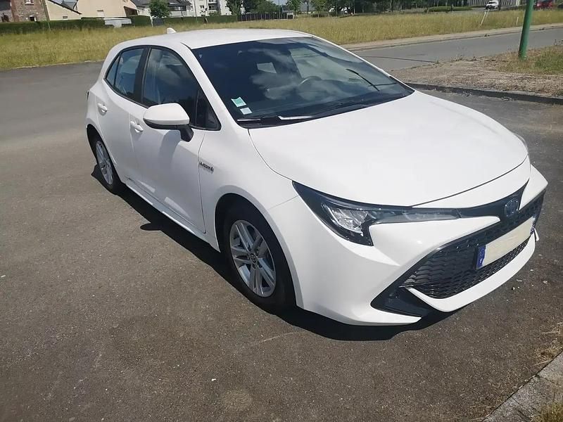 Utilisé 2021 Toyota Corolla Berline | 18 990 € (Super prix) - Image 1/4