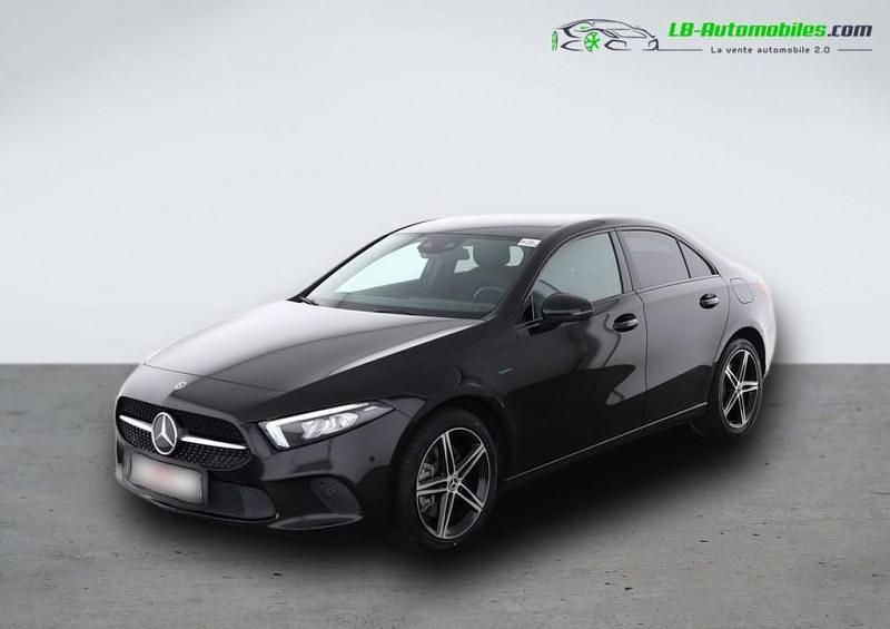 Utilisé 2020 Mercedes A250 Berline | 29 900 € (Prix juste) - Image 1/4