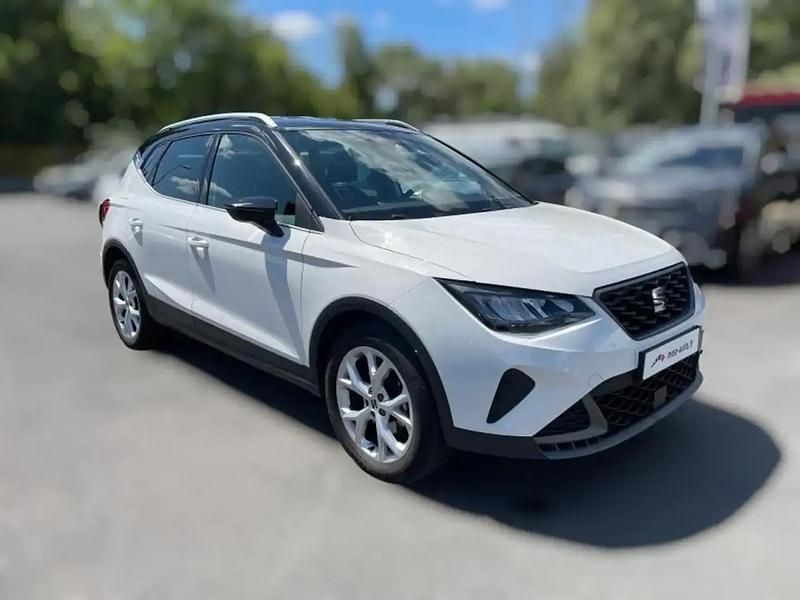 Utilisé 2022 Seat Arona FR SUV | 17 480 € (Prix assez cher) - Image 1/4
