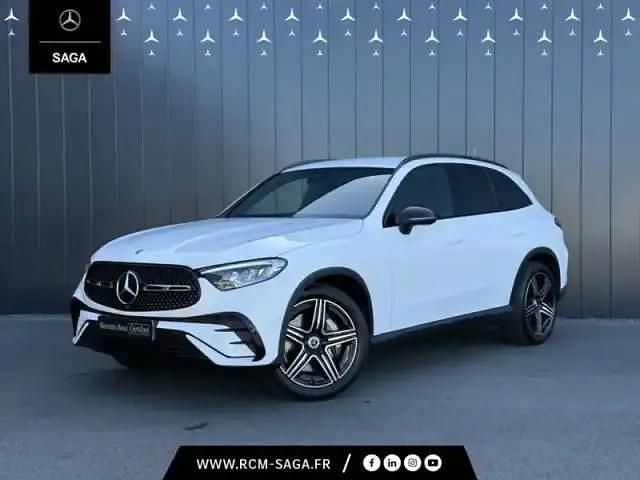 Blanc Utilisé 2025 Mercedes 200 AMG line SUV | 66 800 € - Image 1/4