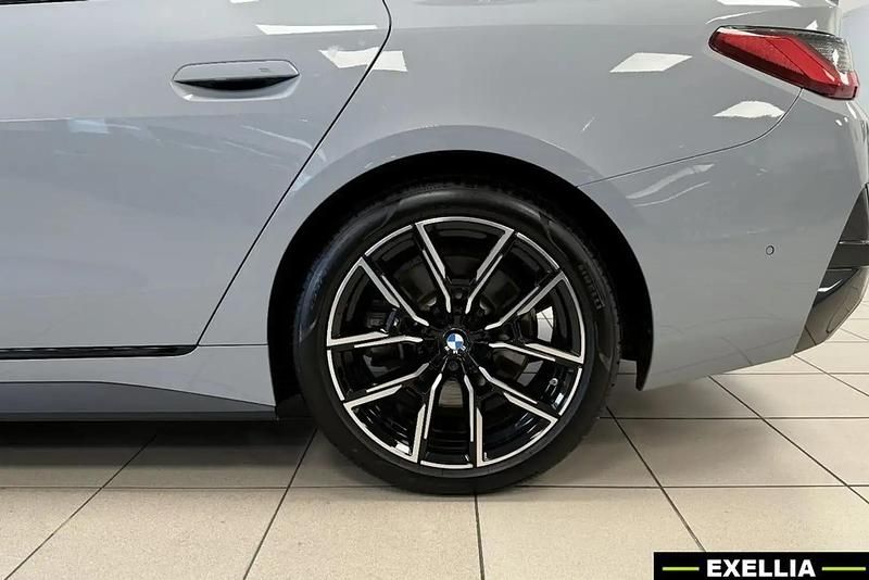 Gris Utilisé 2023 BMW 430 M Sport Coupé | 55 890 € (Prix assez cher) - Image 1/4