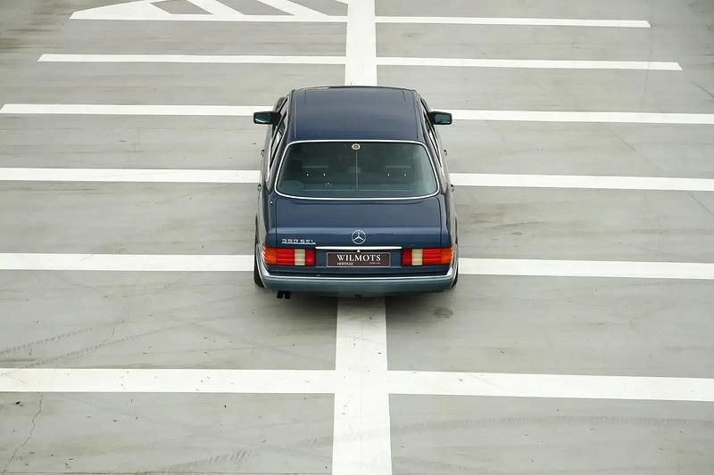 Occasion Mercedes S560 279 ch (205 kW) 1990 Bleu Berline