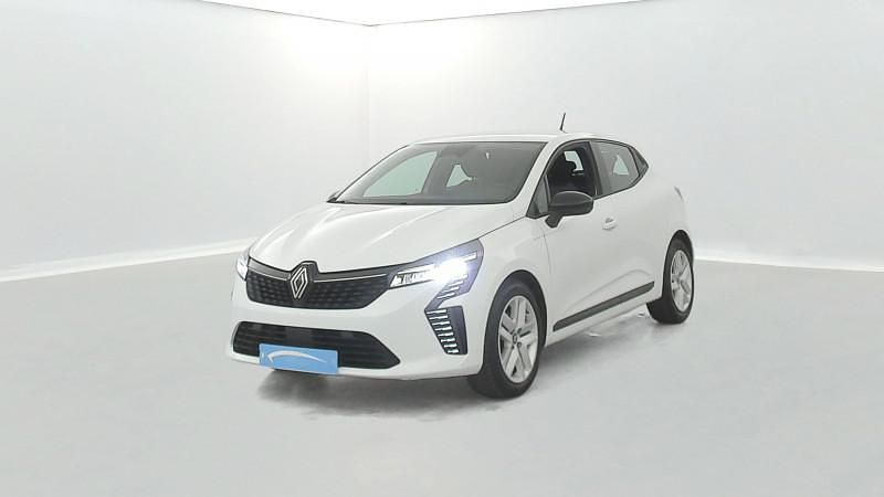 Blanc Utilisé 2024 Renault Clio V Evolution Citadine | 15 290 € (Prix juste) - Image 1/4