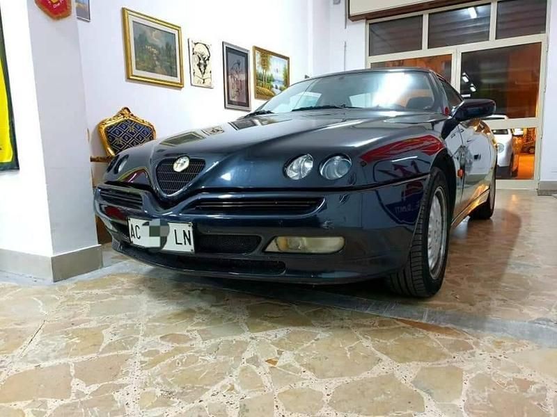 Bleu Utilisé 1995 Alfa Romeo GTV Coupé | 7 000 € - Image 1/4