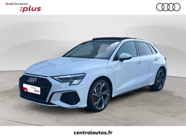 Blanc Utilisé 2024 Audi A3 e-tron Competition Citadine | 41 990 € (Prix cher) - Image 1/4