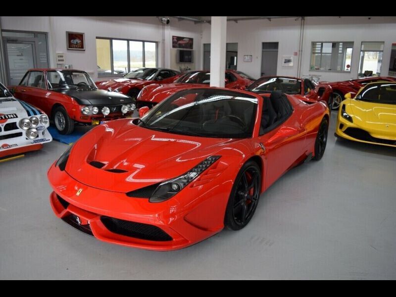 Rouge Utilisé 2012 Ferrari 458 Cabriolet | 319 700 € - Image 1/4