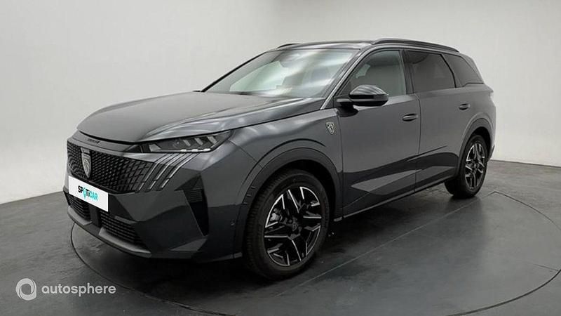 Gris Utilisé 2025 Peugeot 5008 GT Monospace | 38 989 € (Prix cher) - Image 1/4