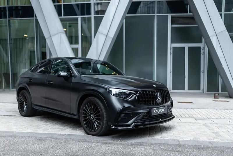 Gris Utilisé 2024 Mercedes GLC200 AMG line SUV | 64 990 € - Image 1/4