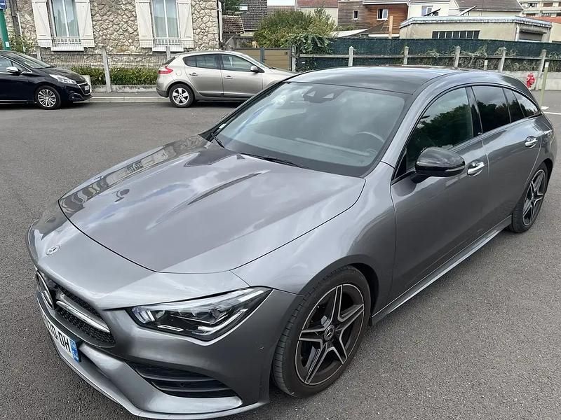 Utilisé 2020 Mercedes CLA200 Shooting Brake AMG line Break | 29 990 € (Bon prix) - Image 1/4