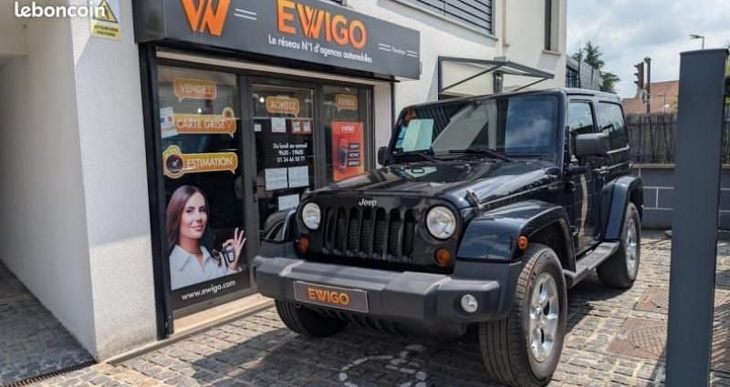 Noir Utilisé 2014 Jeep Wrangler Sahara SUV | 24 990 € (Bon prix) - Image 1/4