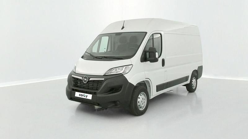 Image 3/4