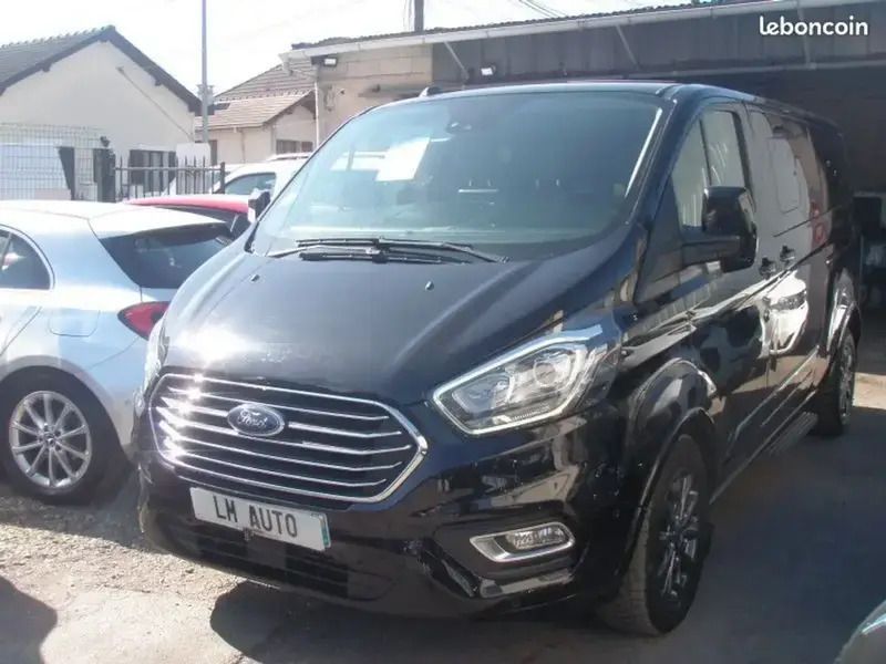 Noir Utilisé 2021 Ford Tourneo Custom Titanium | 42 000 € - Image 1/4