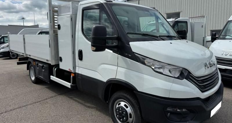 Nouvelle Iveco Daily 160 ch (117 kW) 2025