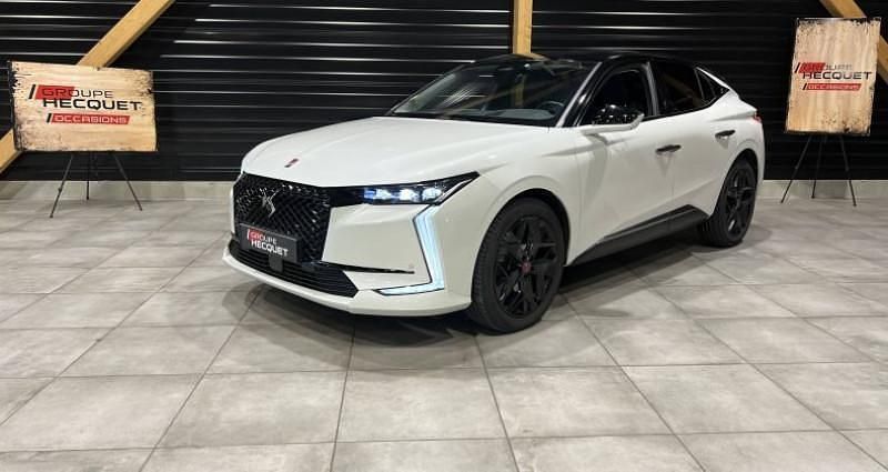 Utilisé 2022 DS Automobiles DS4 Performance Berline | 23 990 € (Prix juste) - Image 1/4