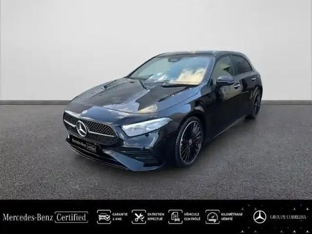 Noir cosmos métallisé Occasion 2025 Mercedes A180 Edition Berline | 43 940 € - Image 1/4