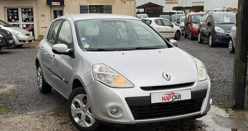 Occasion Renault Clio III Expression 75 ch (55 kW) 2011 Citadine